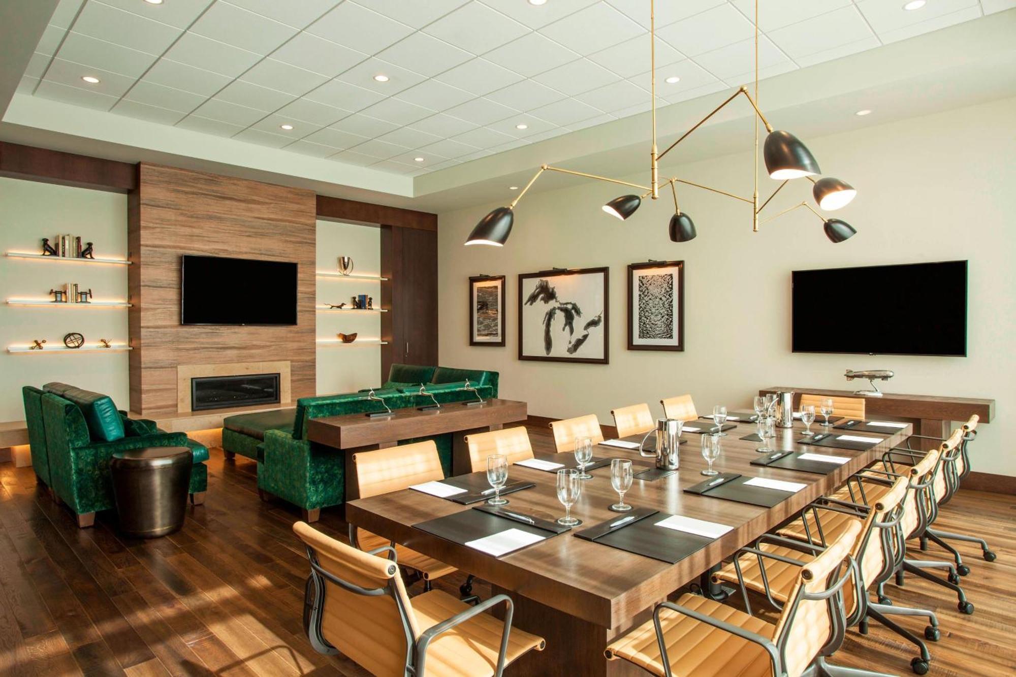 The Westin Milwaukee Hotel Bagian luar foto