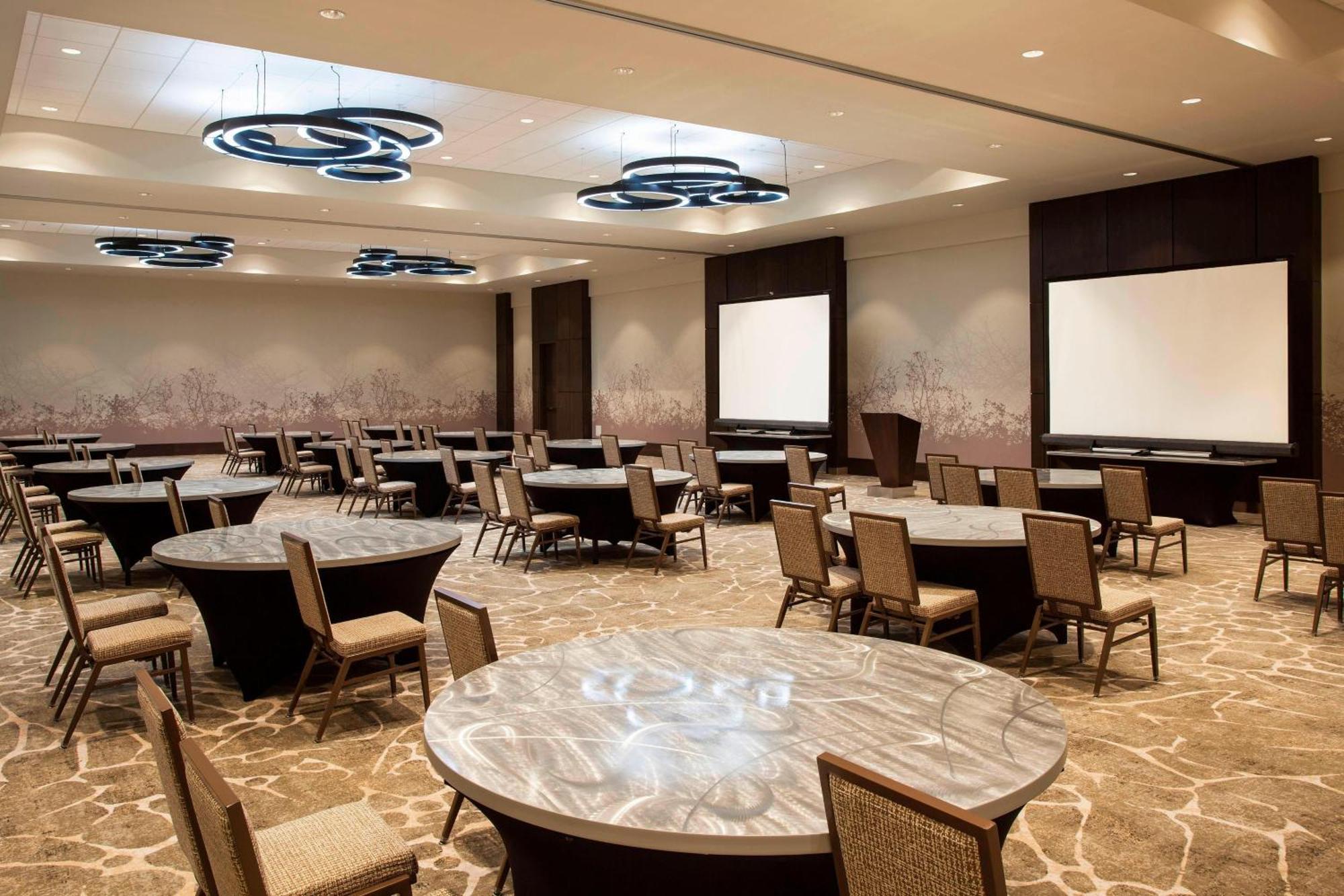 The Westin Milwaukee Hotel Bagian luar foto